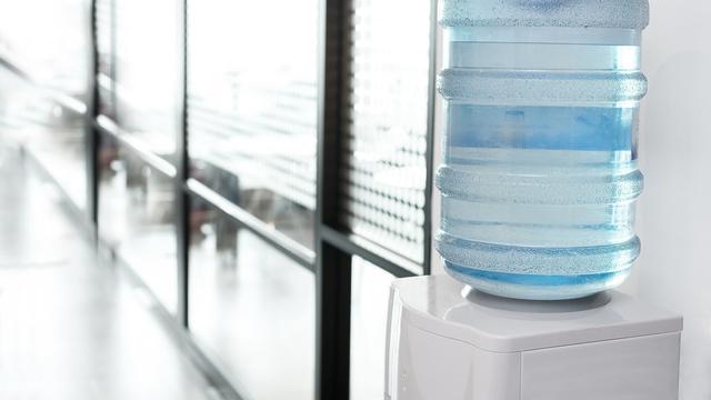 Satu Galon Berapa Liter? Ketahui Cara Memilih Air Galon yang Higienis dan Aman