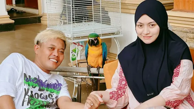 Nathalie Hoslcher dan Sule saat masih mesra (Foto: Instagram @ferdinan_sule)