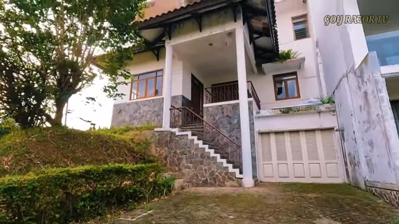 Potret Rumah Mewah Cita Citata di Bandung Sudah Lama Tak Dihuni, Halaman Luas & Kondisinya Masih Terawat