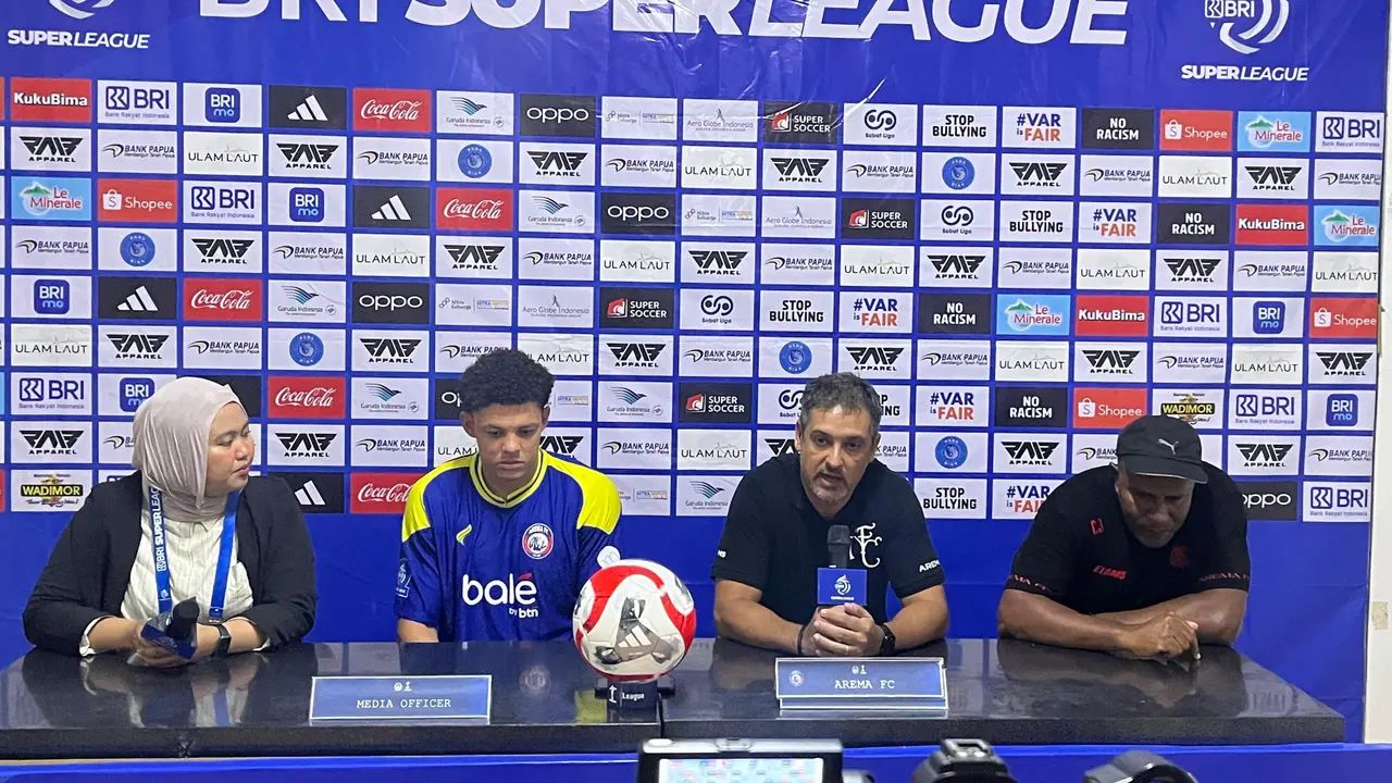 Pelatih Arema FC, Marcos Santos