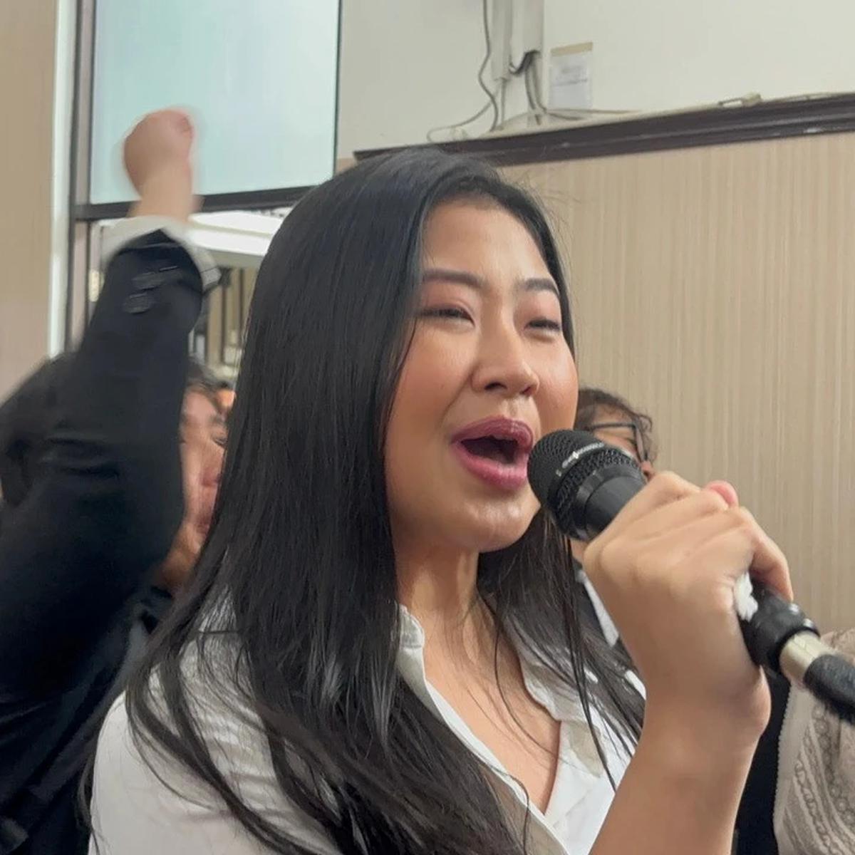 Sidang Laras Faizati Khairunnisa