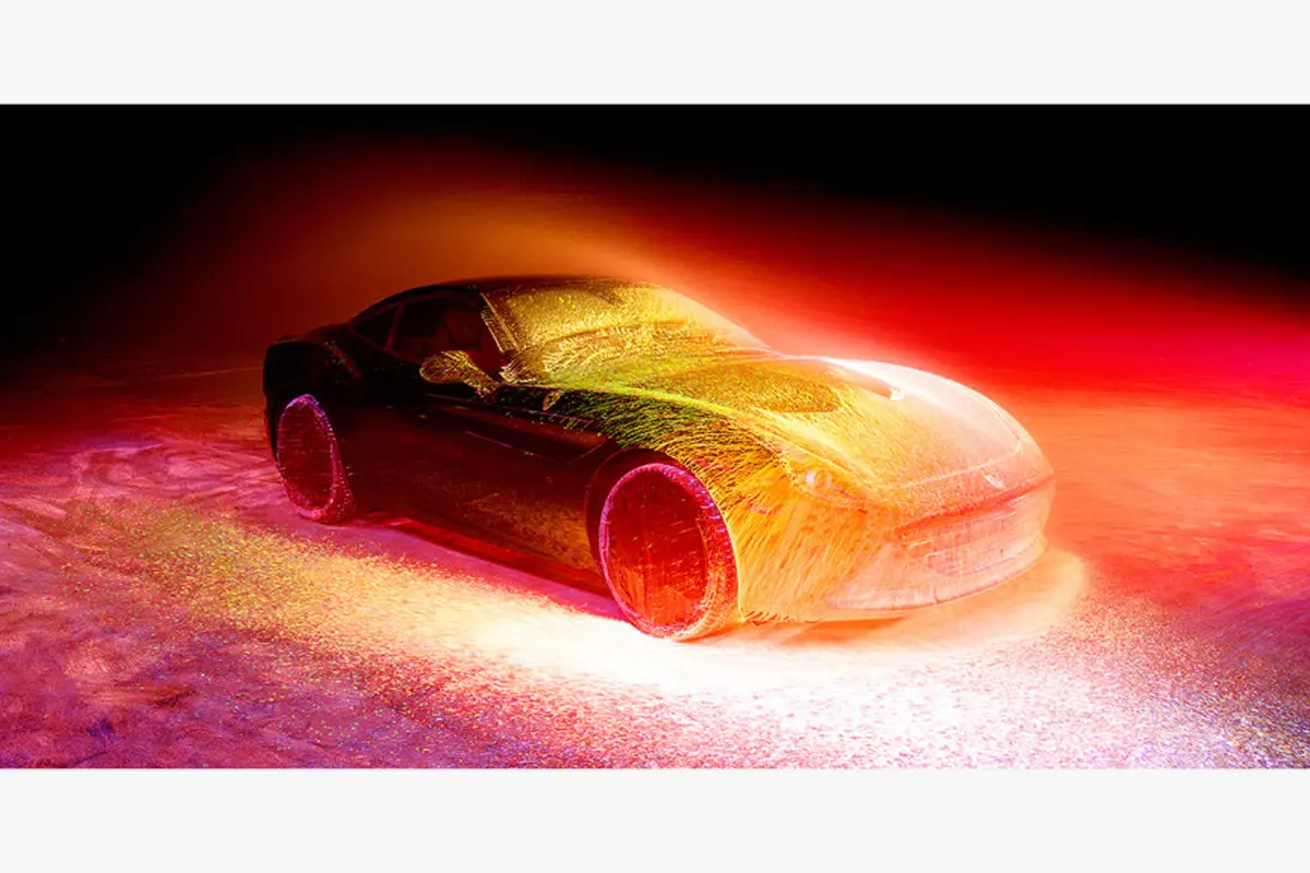 Wow, Mobil Mewah Ferrari Disembur Cat 