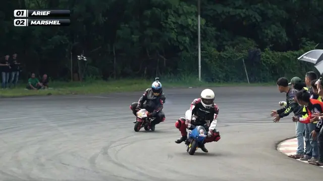 Marshel Widianto dan Arief Muhammad adu balap motor