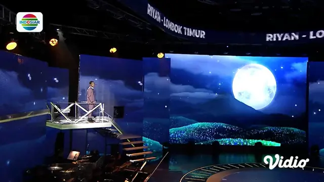 Riyan (Lombok Timur) Gagal Mendapatkan Standing Ovation Ketika Membawakan Lagu ''Bulan Bintang'' Milik Rhoma Irama