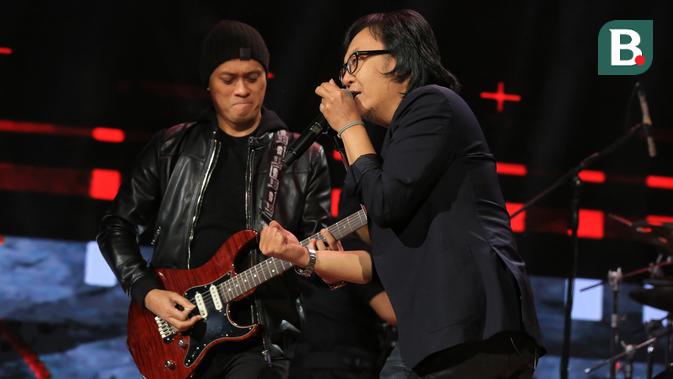 Cintaku Padamu Haruskah Aku Teruskan : Lirik Lagu Ayu Ting Ting - Suara