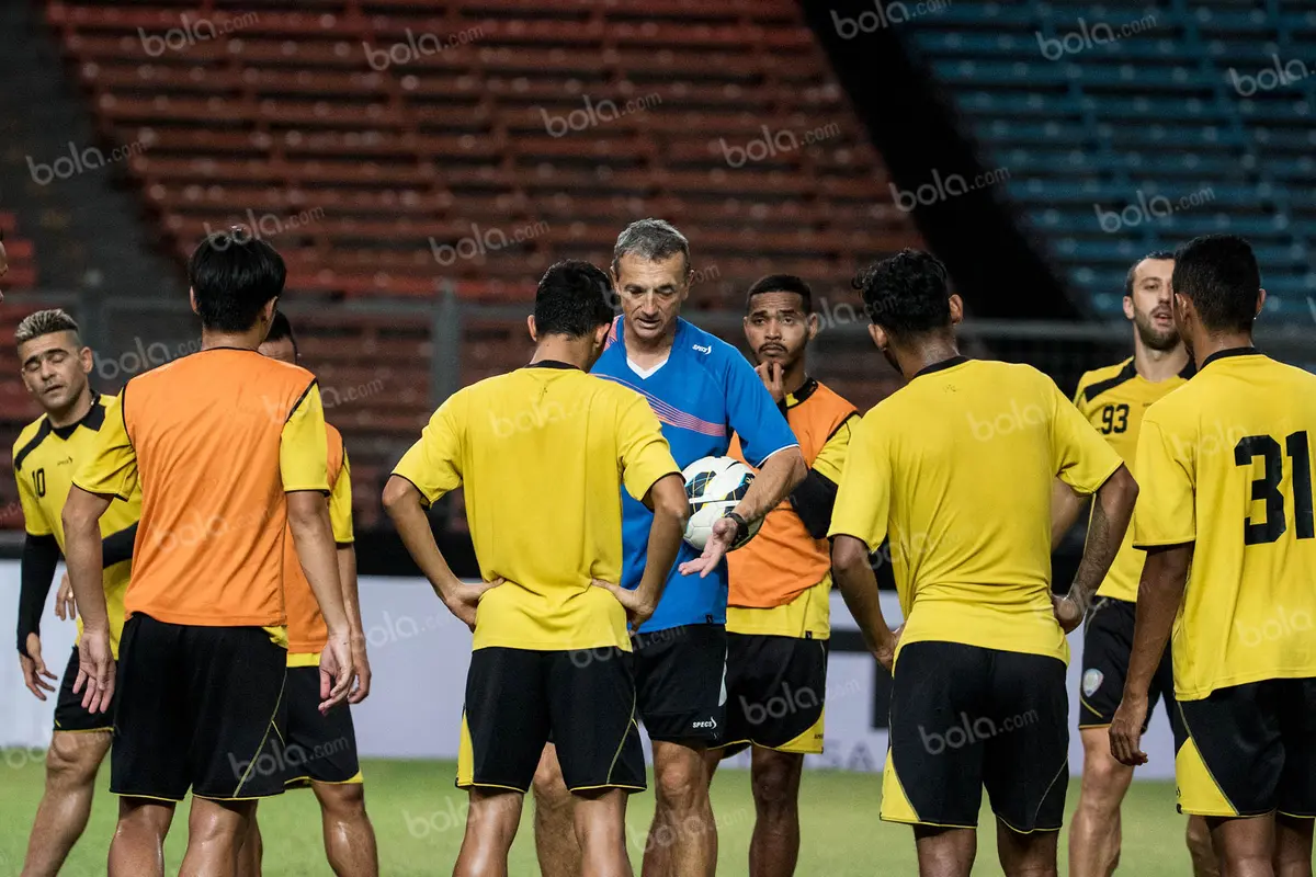 Arema Cronus