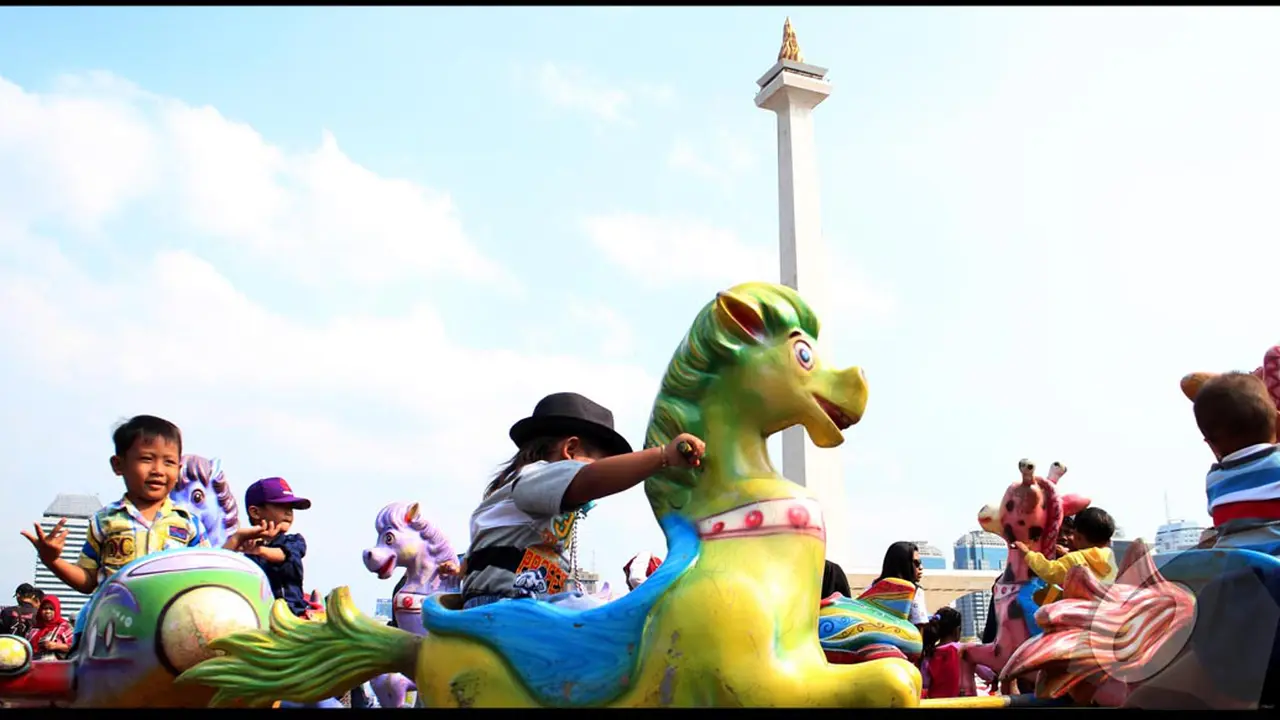 Pengunjung Monas Hari Kedua Lebaran Mencapai 11.000 Orang