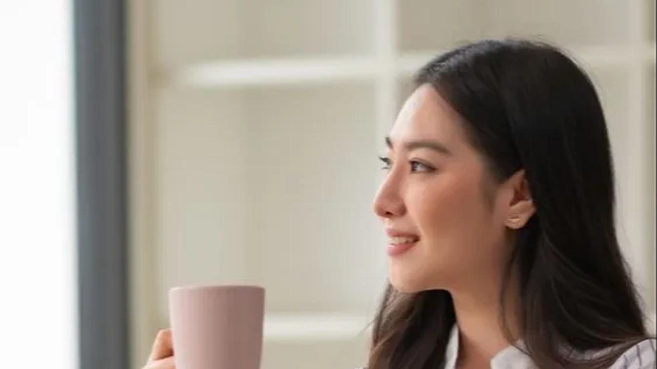 Jadi, nikmatilah kopi Anda dengan bijak dan pastikan tidur malam Anda tetap nyenyak!