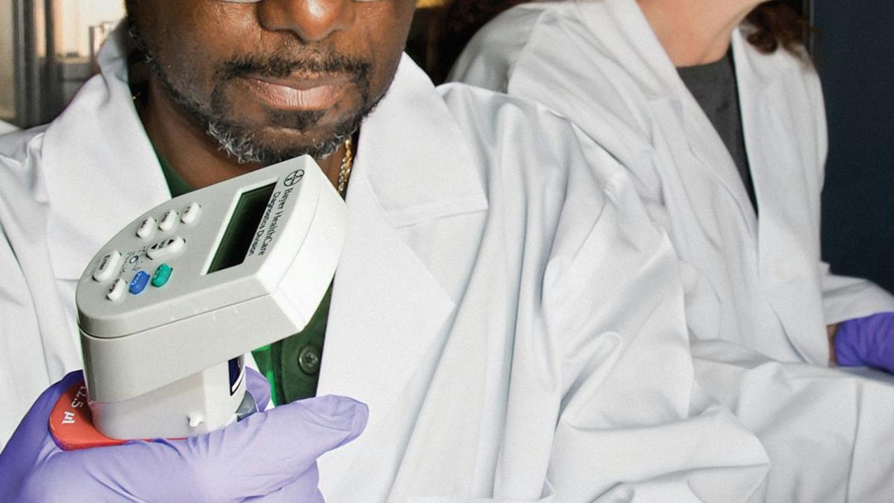 Menerima Diagnosis dan Mengelola HIV