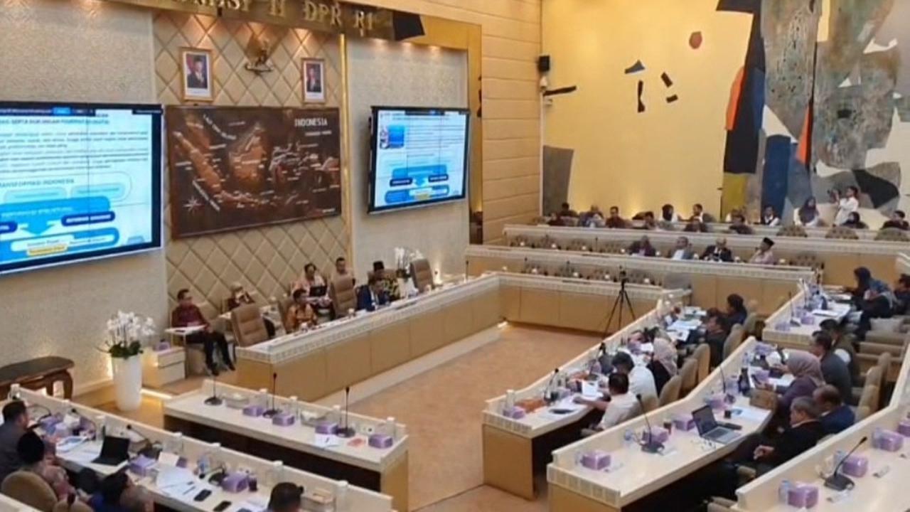 DPR Ungkap Usulan Solo jadi Daerah Istimewa Diatur di UUD 1945, Ini Pasal dan Bunyi Aturannya