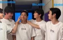 Momen V BTS Pulang Wamil, Wooga Squad Sambut Kepulangan Anak Kesayangan