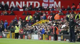 Laga ini menampilkan racikan pertama Ralf Rangnick sebagai pelatih interim tim tuan rumah. (AP Photo/Jon Super)