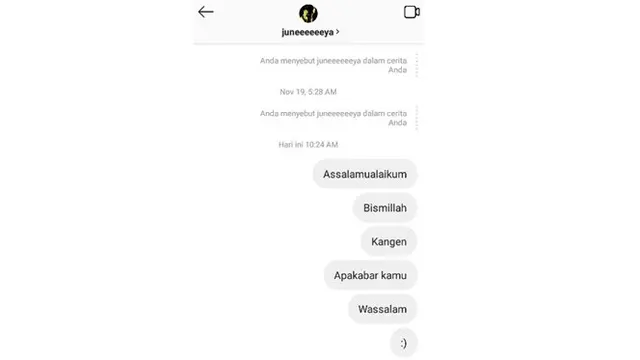 6 Chat Kocak ke Mantan Pacar Ini Bikin Geleng Kepala