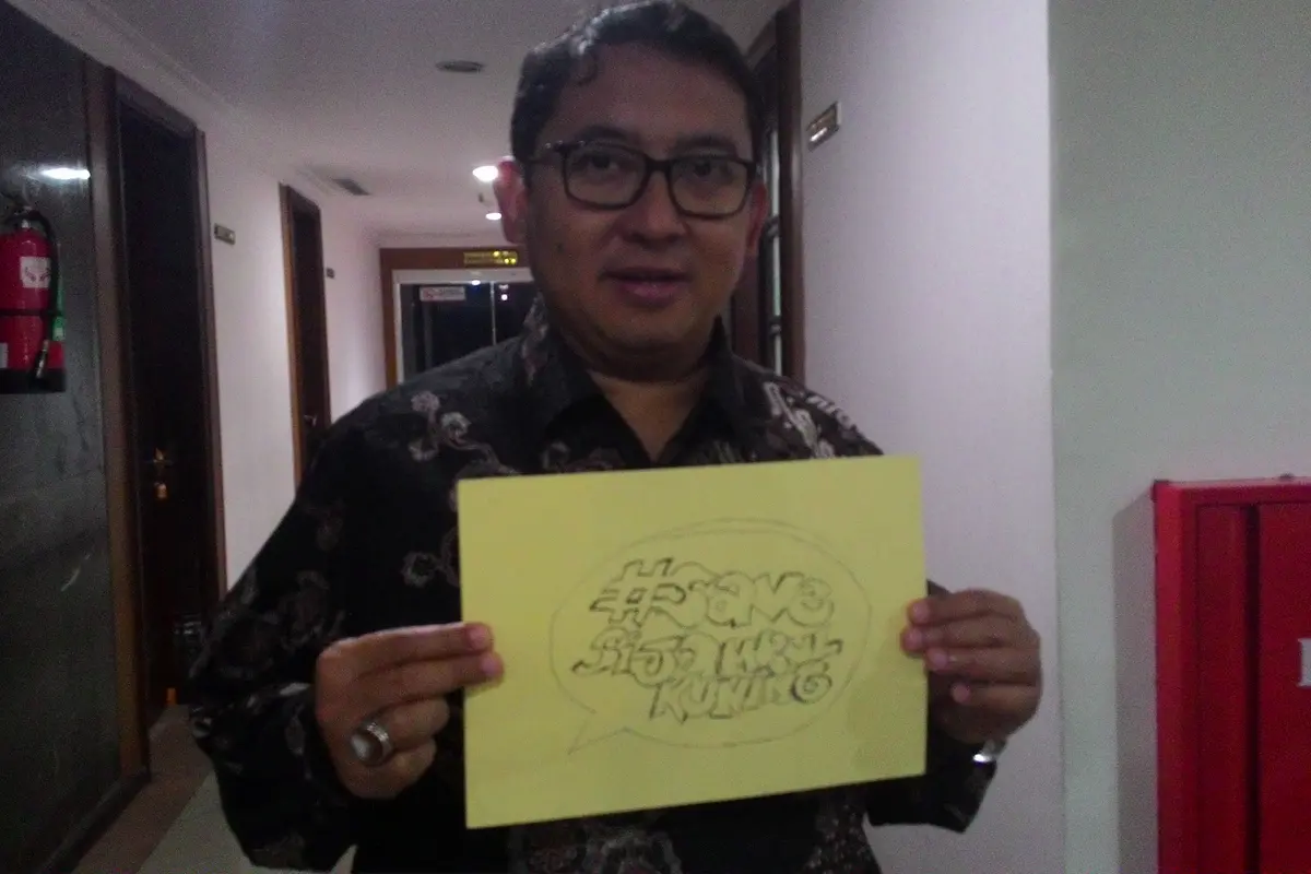 Fadli Zon dan Kakatua