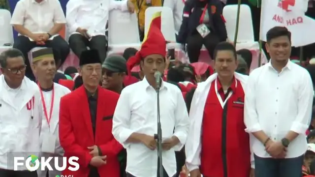 Jokowi terus mengingatkan kepada pendukungnya untuk selalu menjaga kesatuan dan menjanjikan sejumlah program untuk kesejahteraan dan kemakmuran Indonesia serta meminta masyarakat untuk tidak percaya berita bohong atau hoaks, di antaranya soal penghil...