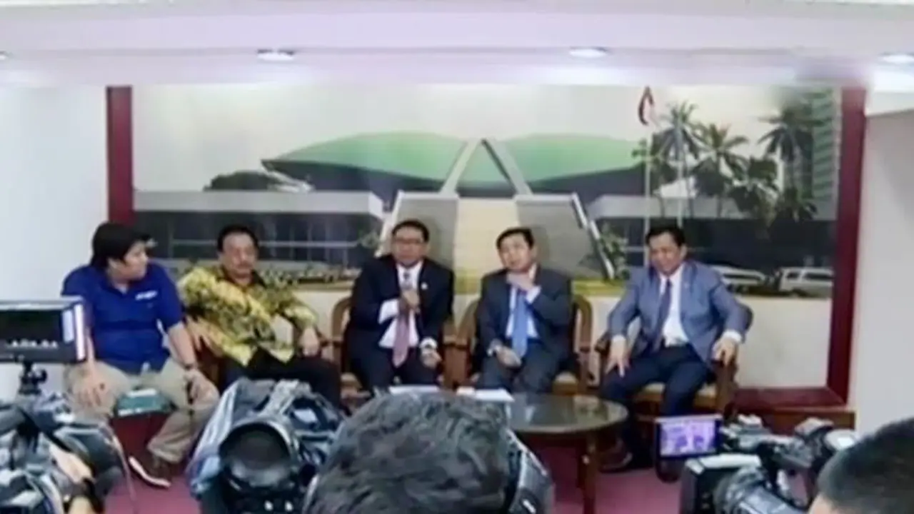 Segmen 2: Konferensi Pers Setya Novanto dan Fadli Zon