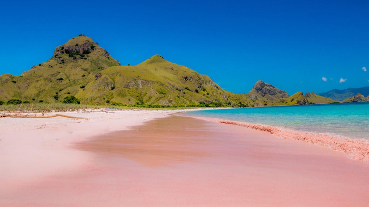 Pantai dengan Pasir Terhalus di Dunia Ternyata Ada di Indonesia, ini Penampakannya Indah Banget