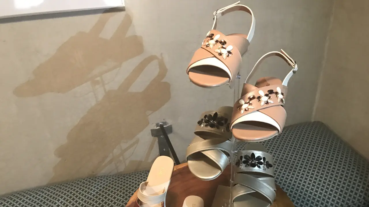 [Bintang] Sandal