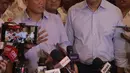 Ketua Tim Kampanye Nasional Koalisi Indonesia Maju, Roslan Roeslani (kanan) bersama dengan Presiden Konfederasi Serikat Pekerja Nusantara (KSPN) Ristadi memberi keterangan usai pertemuan dengan Calon Presiden dari Koalisi Indonesia Maju Prabowo Subianto di Jakarta, Rabu (29/11/2023). (Liputan6.com/Angga Yuniar)