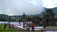 Kompleks Candi Arjuna, Dieng, Jawa Tengah. (Foto: Liputan6.com/Muhamad Ridlo)