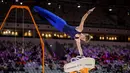 <p>Pesenam Amerika Serikat, Patrick Hoopes beraksi pada nomor kuda pelana kategori final aparatus putra Kejuaraan Dunia Gimnastik 2025 di Indonesia Arena, Senayan, Jakarta, Jumat (24/10/2025). (Bola.com/Bagaskara Lazuardi)</p>