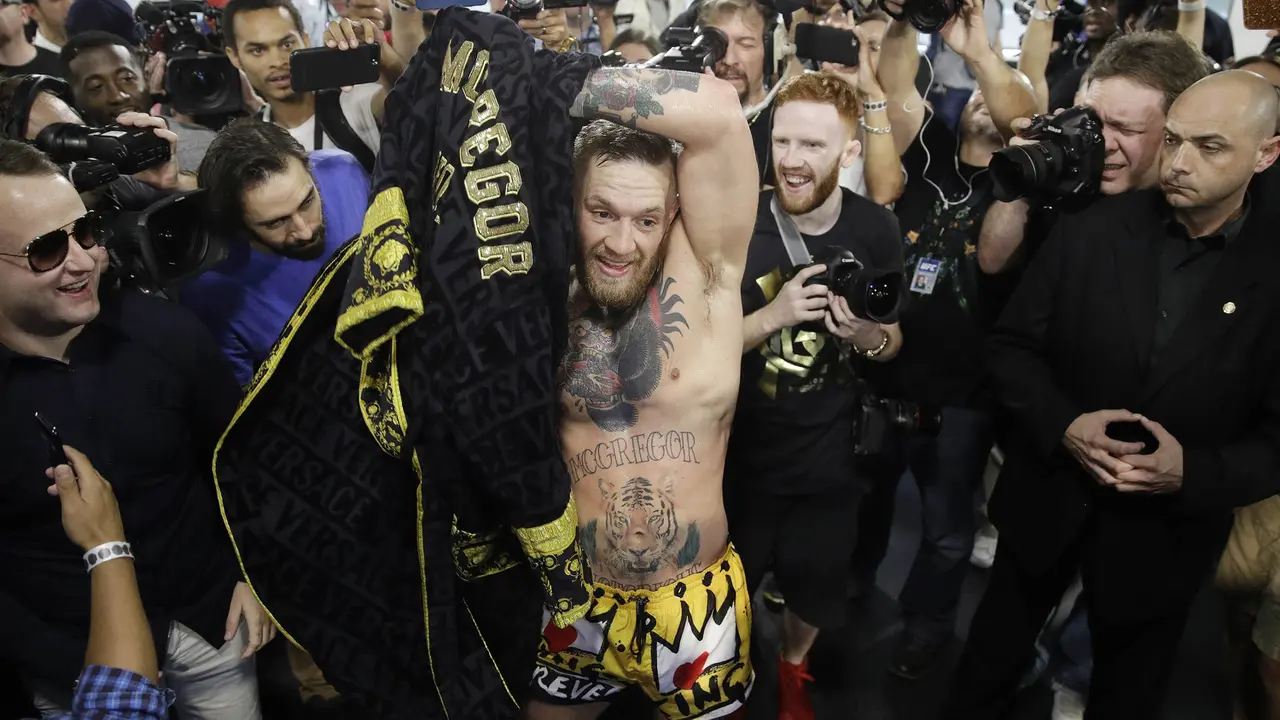 Floyd Mayweather Jr, Conor McGregor, Mixed Martial Arts, Tinju Dunia