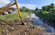 Bukan Sekadar Estetika, Gerakan Tanam Pohon Kudus Jadi Benteng Utama Antisipasi Banjir