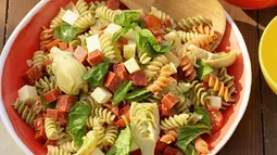 Muslim di Amerika Serikat memiliki makanan khas idul adha yang biasa disebut Fusion yakni perpaduan aneka makanan sehingga menghasilkan cita rasa yang unik, salah satunya Italian Pasta Salad (Pinterest)