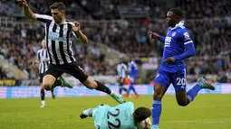 Dalam laga ini, Newcastle United gagal meraup poin penuh. (Owen Humphreys/PA via AP)