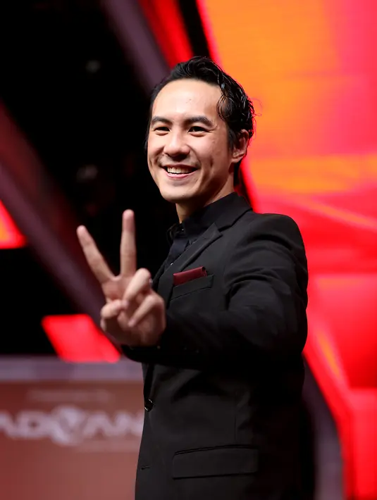 Lelaki kelahiran Jakarta, 34 tahun silam tidak diragukan lagi sebagai host. (Foto: Andy Masela/Bintang.com)