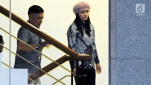 Ekspresi Bupati Kepulauan Talaud Sri Wahyumi Maria Terjaring OTT KPK
