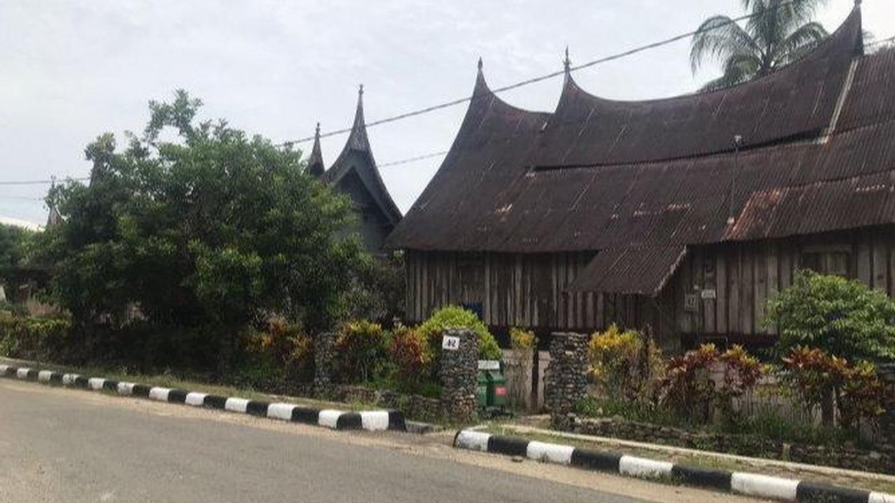 <b>Desa Wisata Adat Nagari</b>