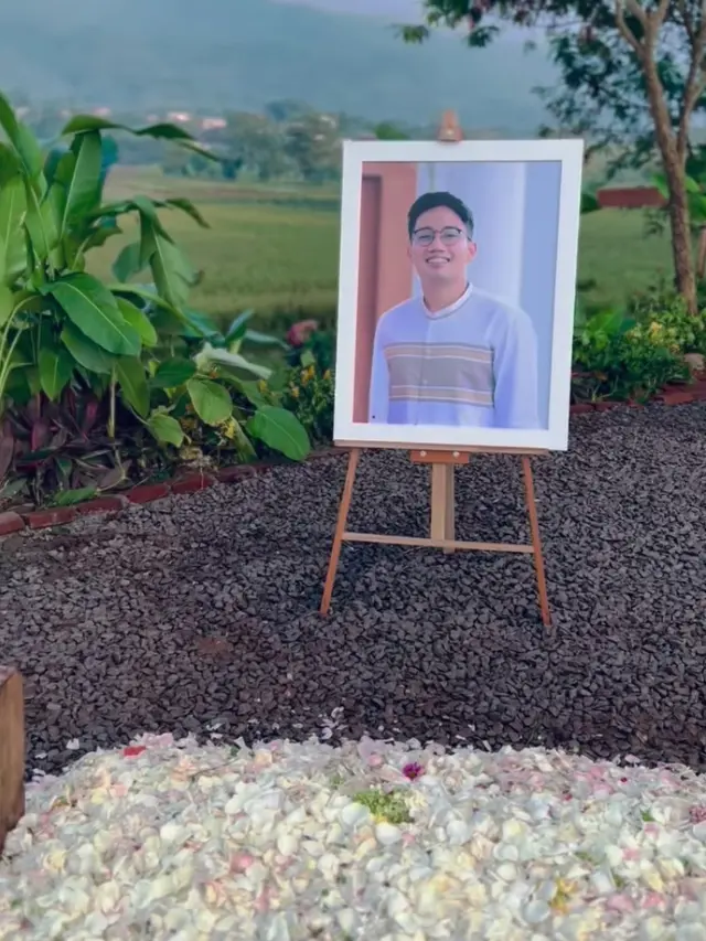 Kondisi terkini makam Eril anak Ridwan Kamil. (Foto: Dok. Instagram @ridwankamil)