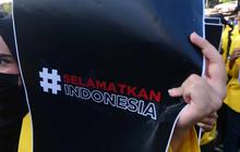 FOTO: Aksi BEM SI "Selamatkan Indonesia" di Gedung DPR