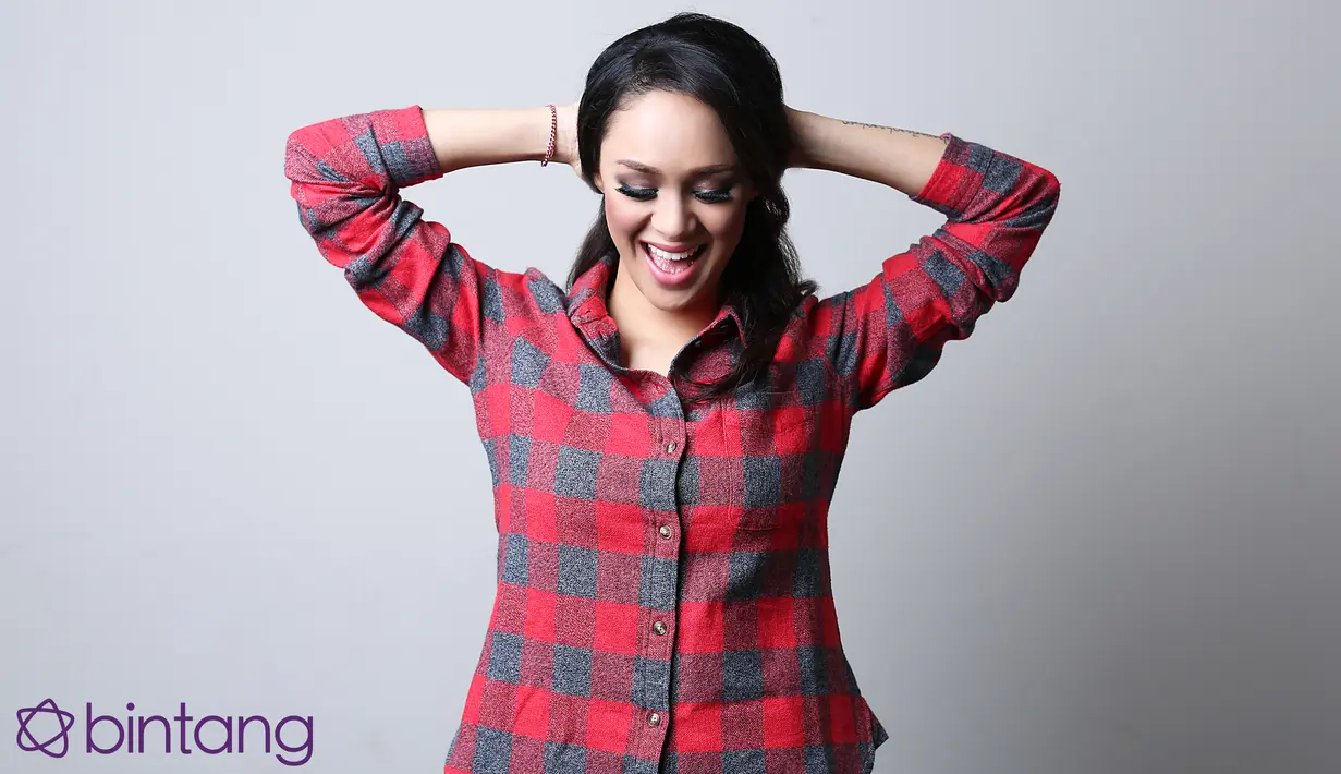 Karena itulah, materi yang ia tawarkan di album ISTANA bukanlah hal yang biasa-biasa saja. (Febio Hernanto/Bintang.com)