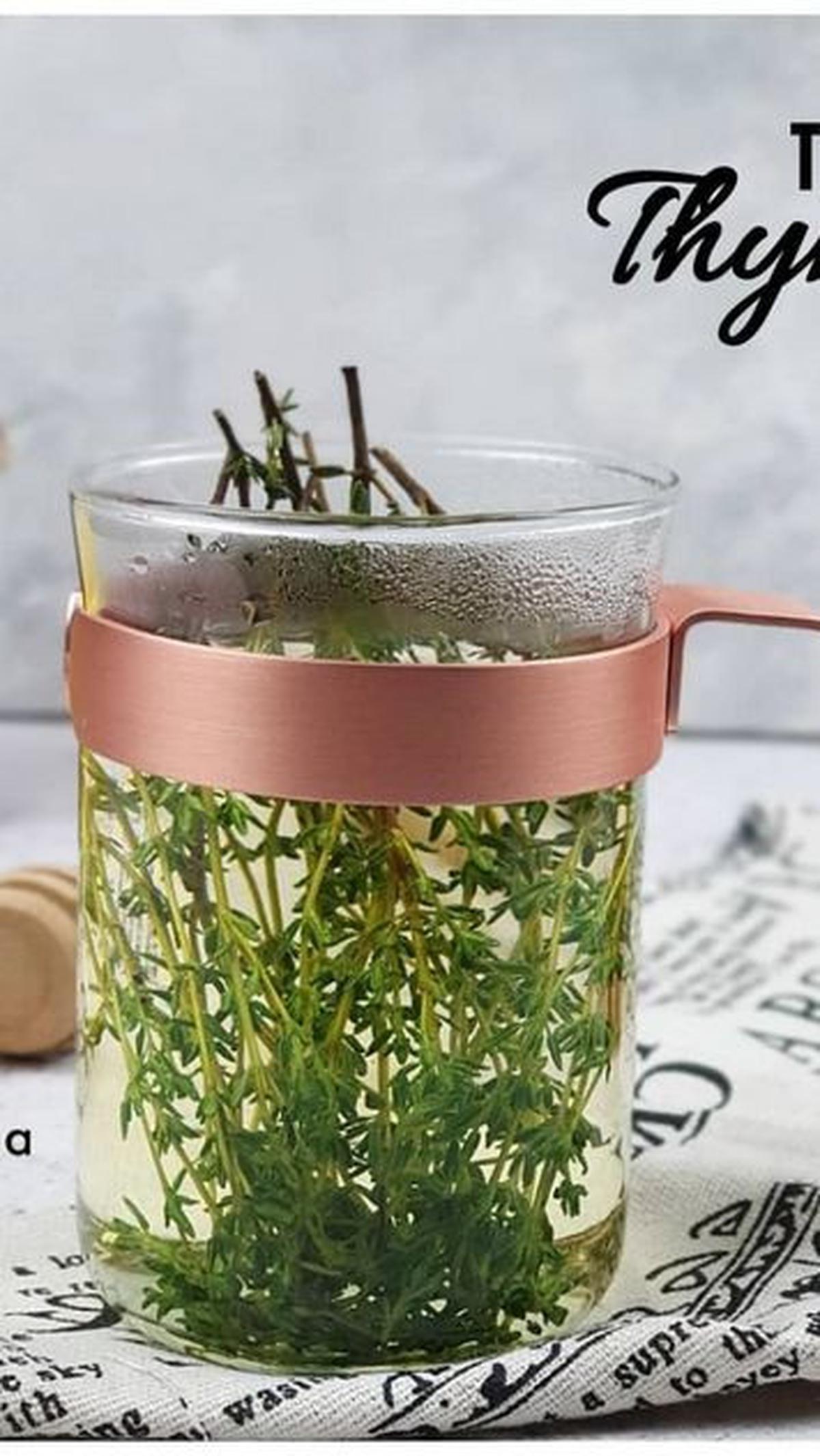 9. Resep Minuman Hangat Buat Takjil Buka Puasa: Teh Thyme<br>