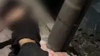 Polisi menangkap tiga tersangka kasus dugaan pengeroyokan dan penganiayaan yang menyebabkan seorang pria berinisial EY (28) meninggal dunia di wilayah Tanjung Priok, Jakarta Utara. (Foto: Tangkapan Layar Sosmed)