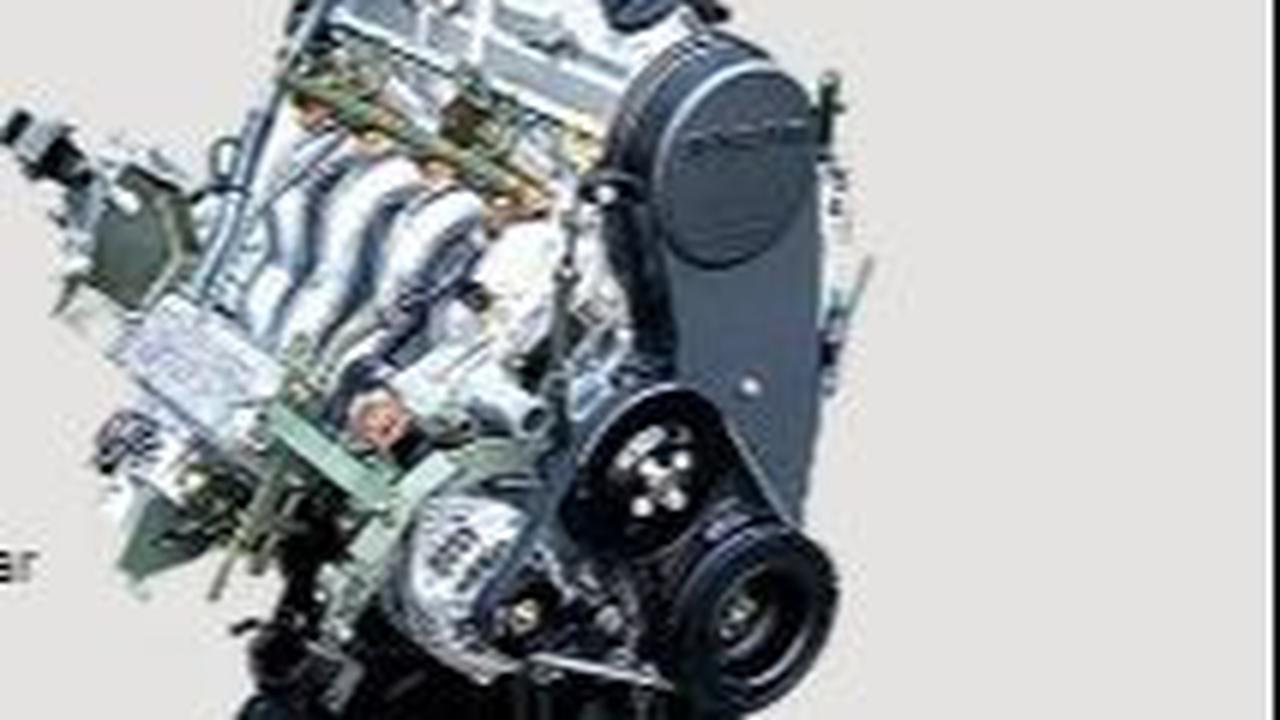 Spesifikasi Mobil Suzuki APV Arena