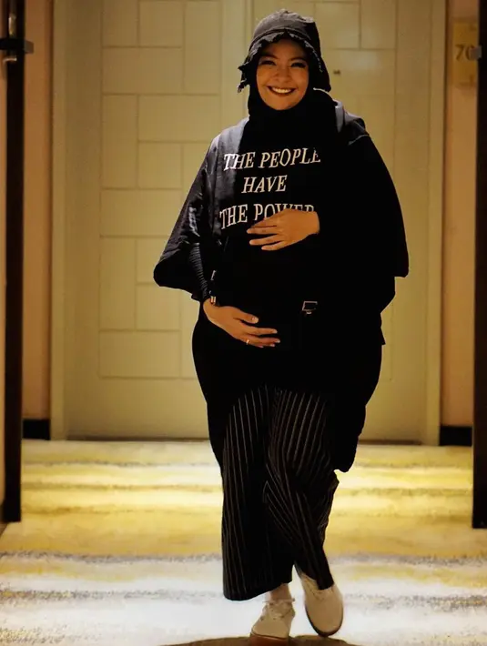 (Instagram/tantrsyalindri)