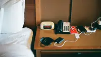 Colokan Elektronik yang Wajib Dicabut Sebelum Tidur, Bisa Hemat Listrik dan Cegah Bahaya