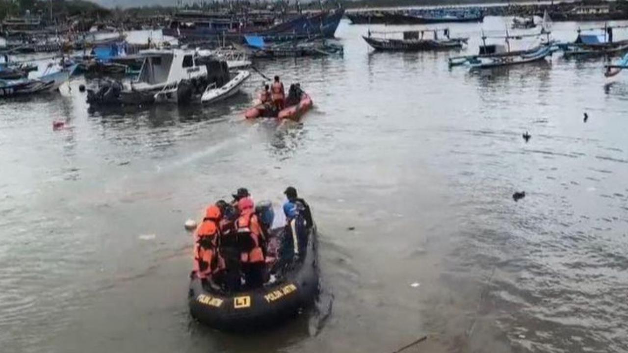 Sudah Sepekan Mencari, Tim SAR Hentikan Pencarian Korban Hilang Terseret Ombak di Pantai Ngambur Pacitan
