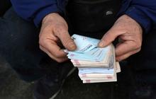 Mata Uang Iran Anjlok, Terburuk Sepanjang Sejarah