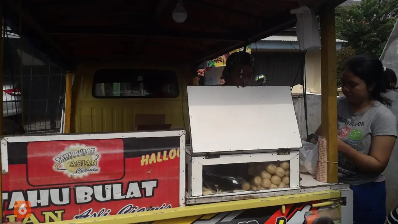 Tahu Bulat Dadakan