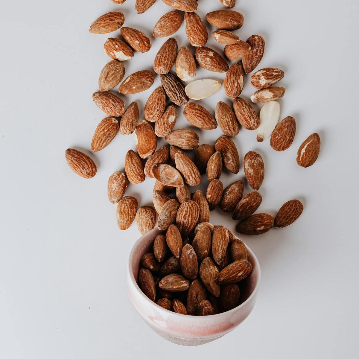 Ilustrasi Almond (&copy;Pexels)