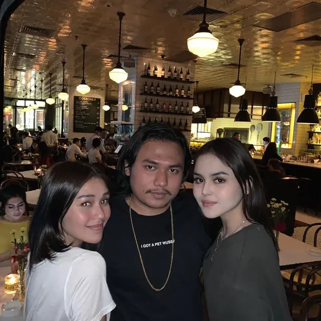 Potret Kenangan Lula Lahfah Bareng Sahabat (Instagram lulalahfah)