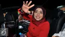 Muzdalifah saat mendatangi Pengadilan Agama Tanggerang, Selasa (1/9/2015). Muzdalifah akan menjalani sidang perdana gugatan cerai kepada suaminya Nassar. (Liputan6.com/Faisal R Syam)