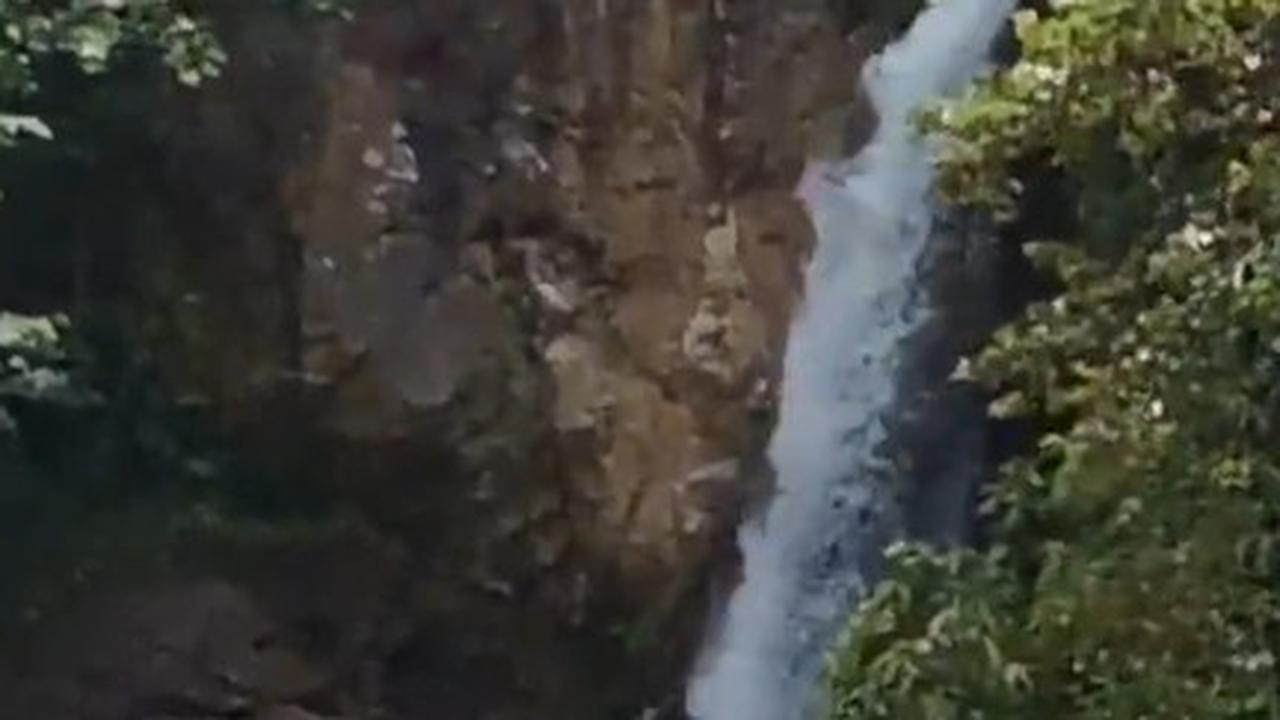Asyiknya Bermain Air di Curug Kadu Punah Lebak, Tiket Murah dan Pemandangannya Bikin Betah
