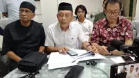 Tim Kuasa Hukum Rektor UNM (Foto: Fauzan/Liputan6.com)