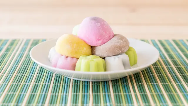 Ilustrasi kue mochi (Foto: freepik/topntp26)