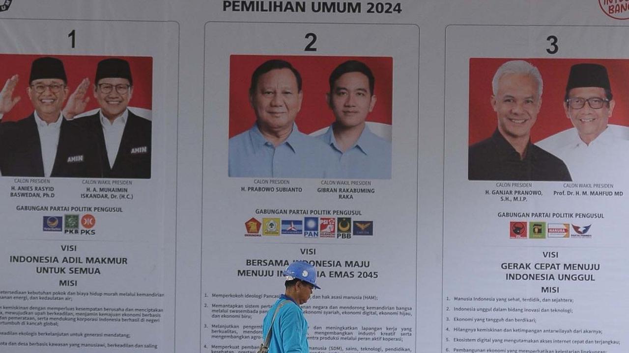 Di dalam negeri, DPT Pemilu 2024 berjumlah 203.055.748 orang, terdiri dari 101.467.243 pemilih laki-laki dan 101.589.505 pemilih perempuan.<br>